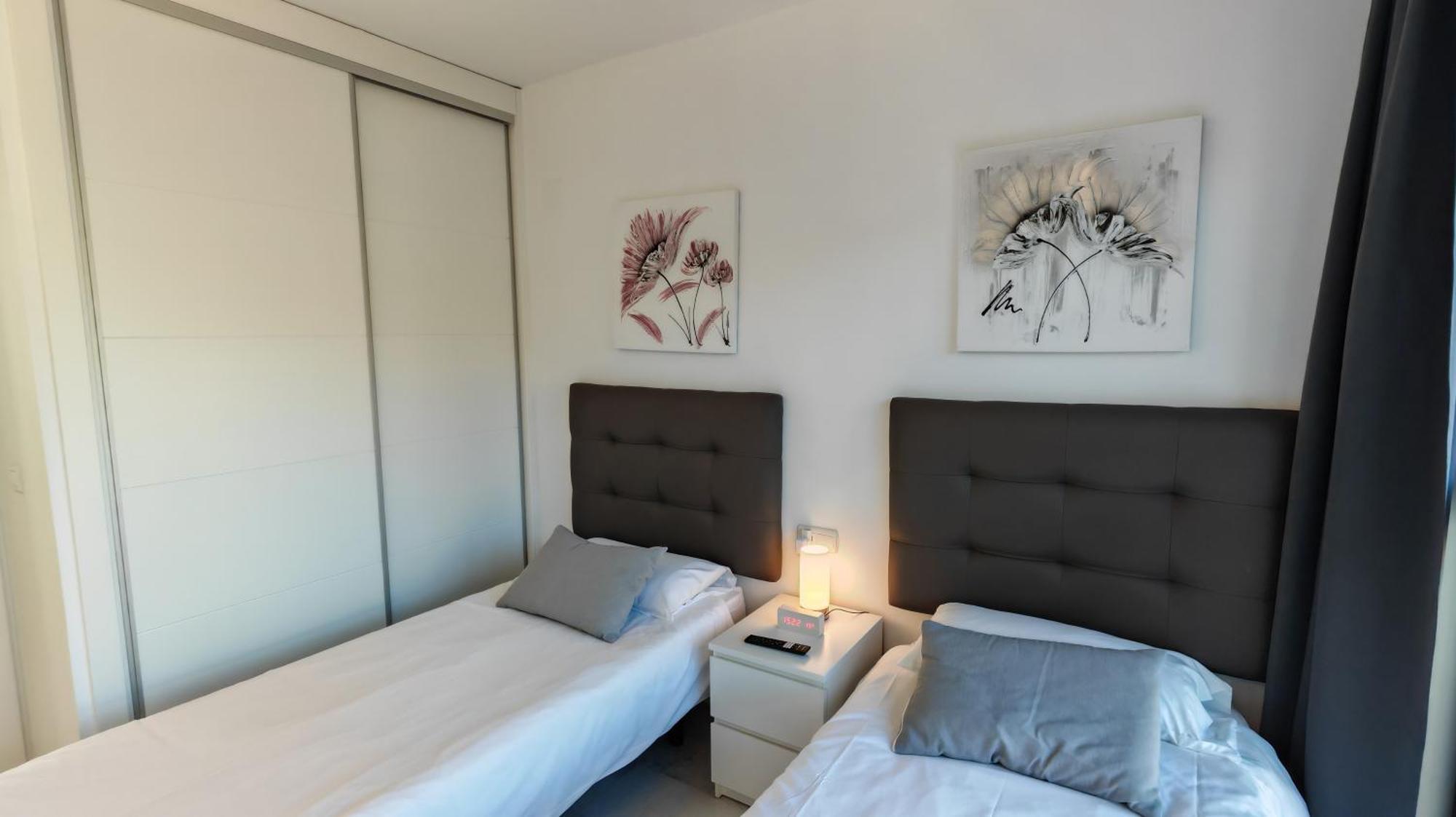 Skyline Floor 28 Sea Views Apartment Benidorm Bagian luar foto
