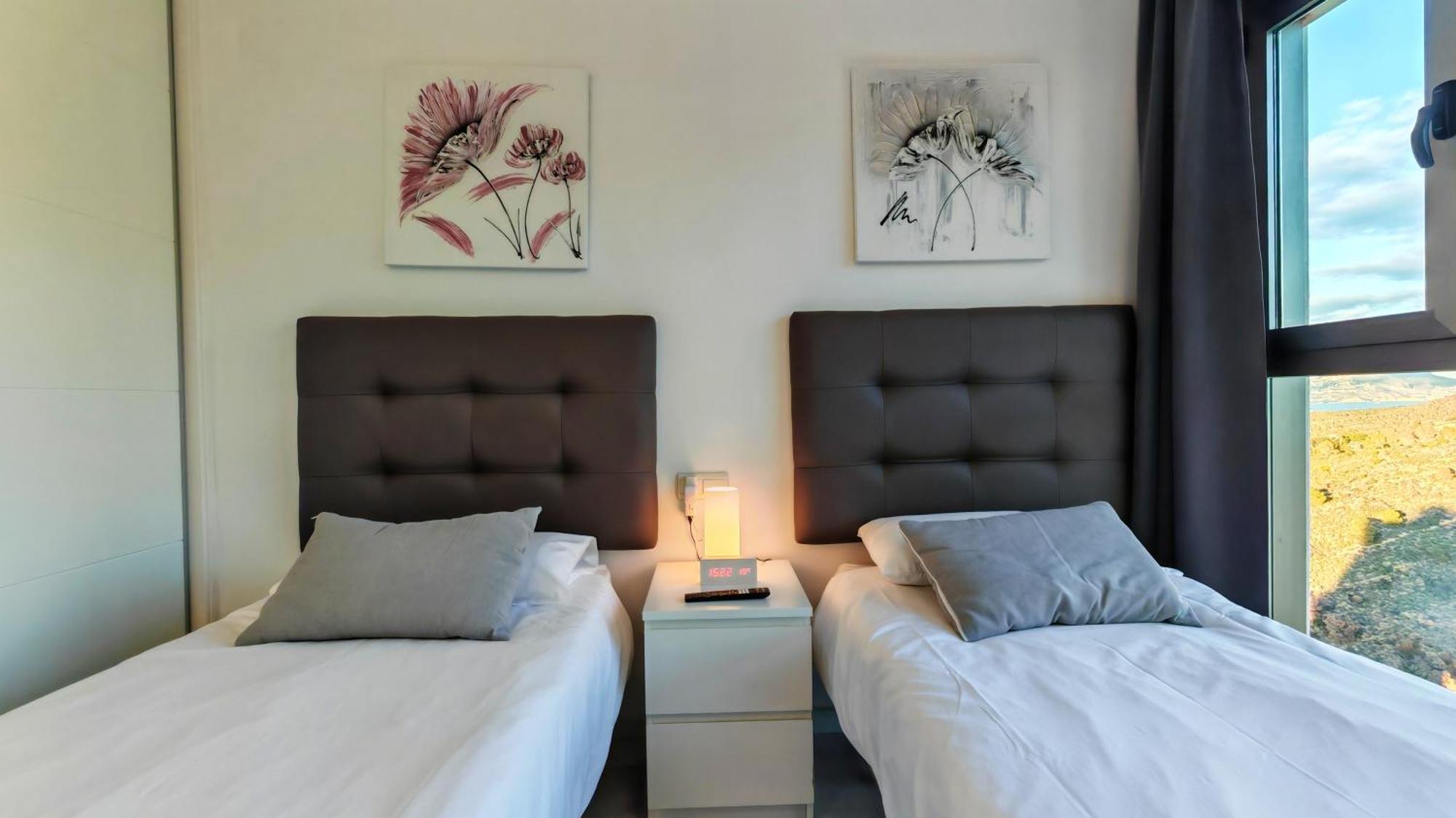 Skyline Floor 28 Sea Views Apartment Benidorm Bagian luar foto