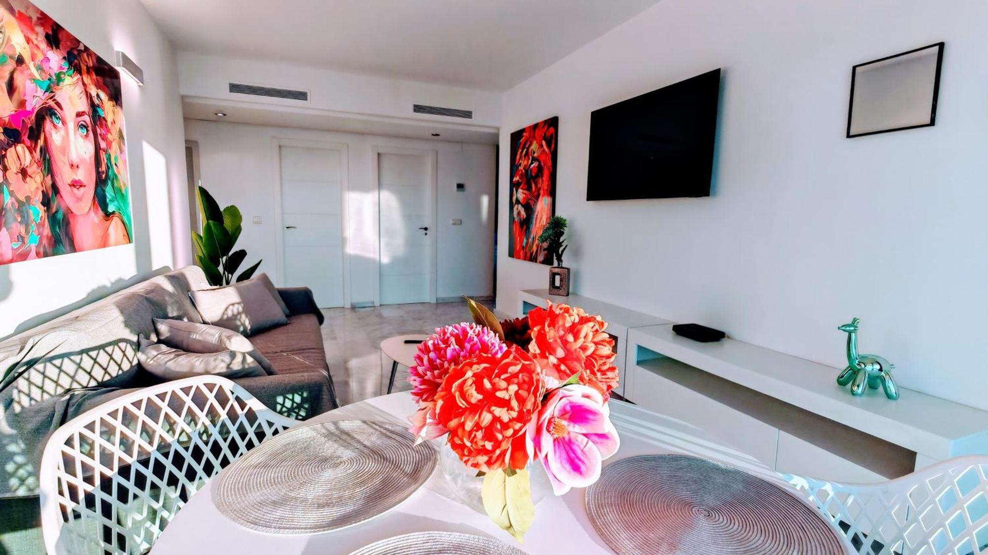 Skyline Floor 28 Sea Views Apartment Benidorm Bagian luar foto