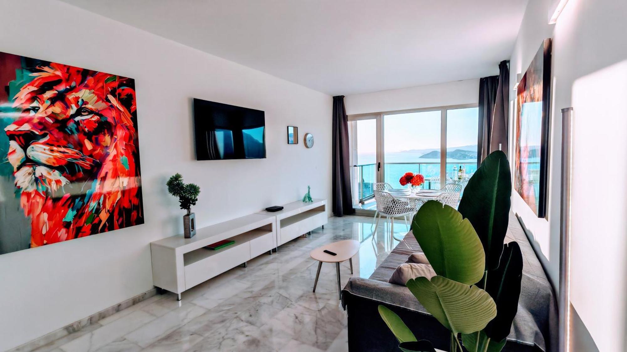 Skyline Floor 28 Sea Views Apartment Benidorm Bagian luar foto
