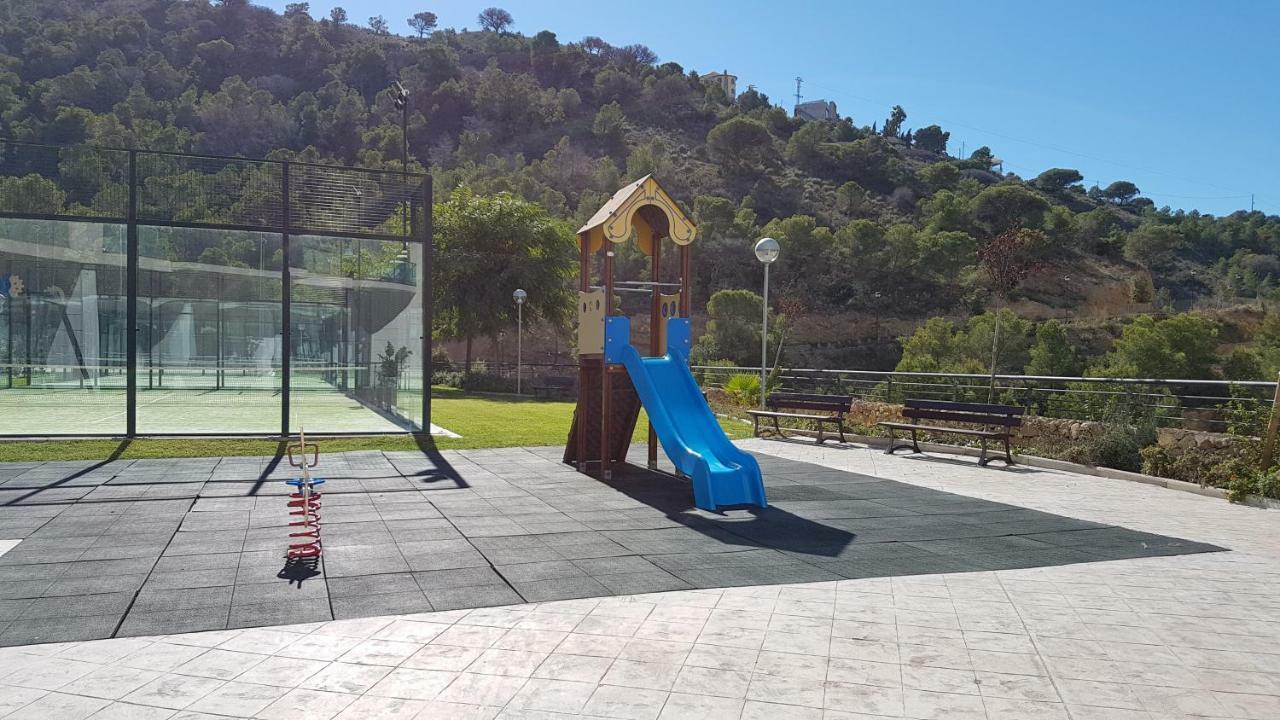 Skyline Floor 28 Sea Views Apartment Benidorm Bagian luar foto